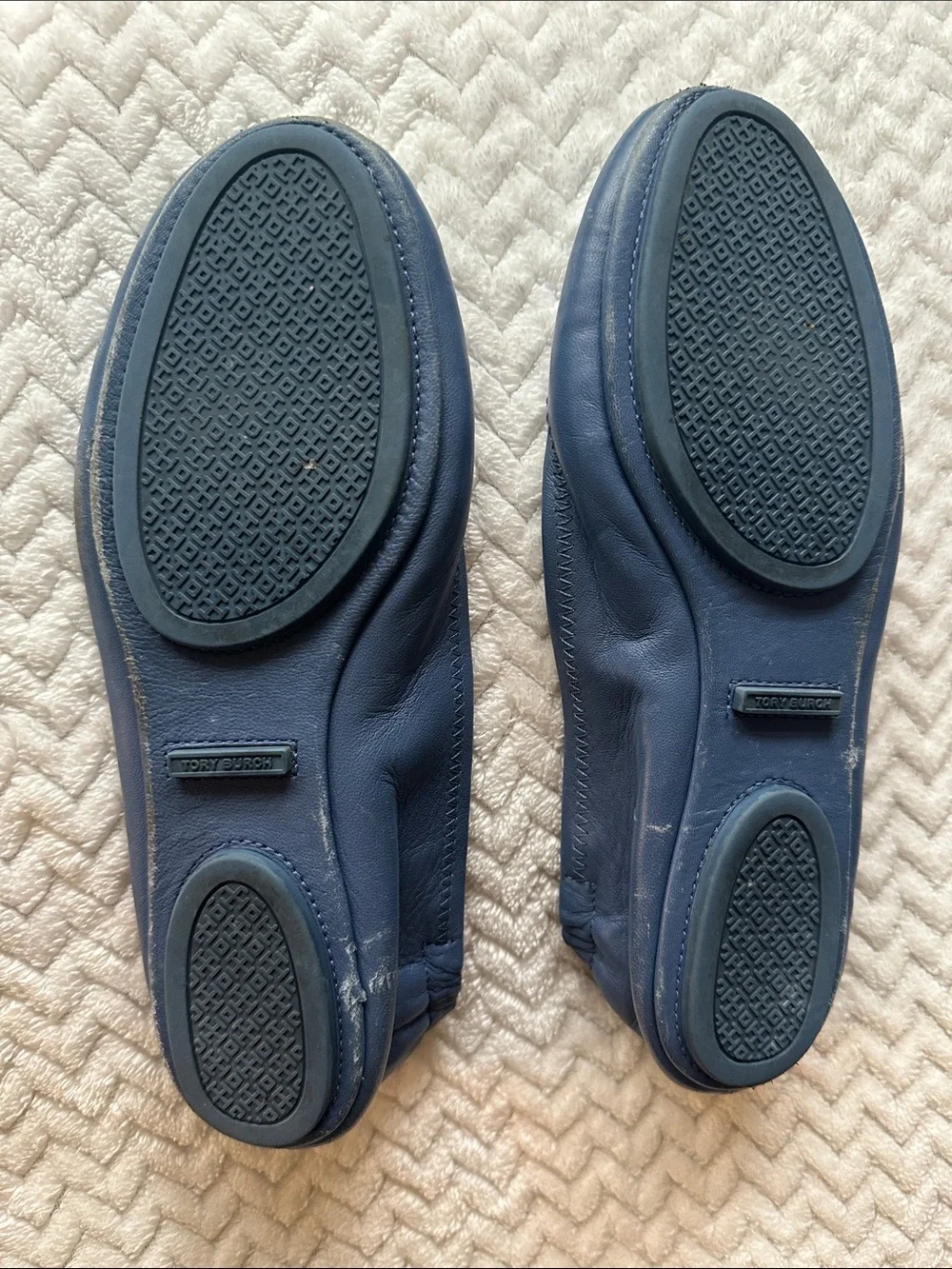 Tory Burch Navy Leather Logo Round-Toe Ballet Flats
